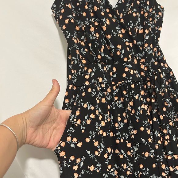 Kaileigh Floral Black Wide Leg Jumpsuit Small Petite Casual Dressy Outfit NWOT - Picture 4 of 11